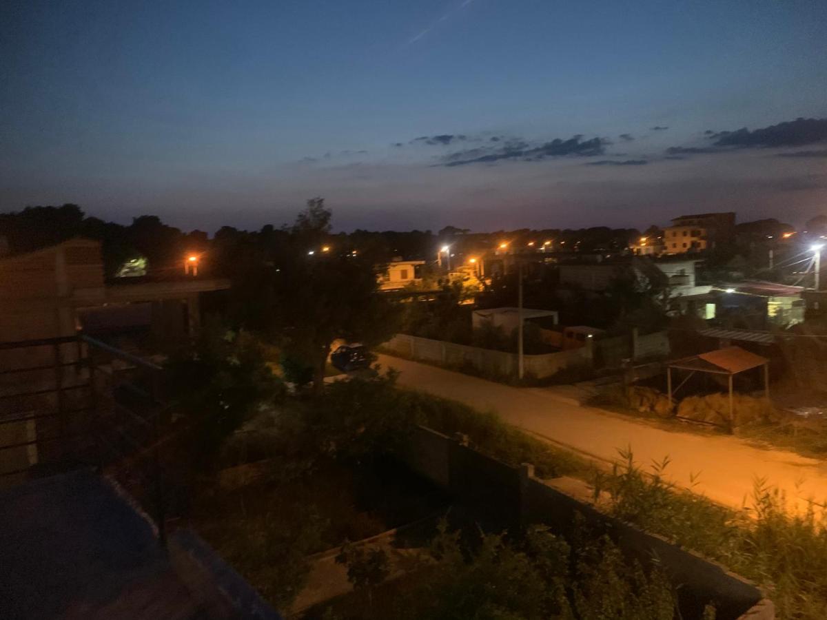 Villa Hysesani Vlorë Buitenkant foto